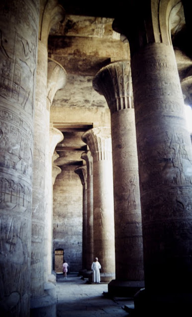 Sala hipóstila de Edfu