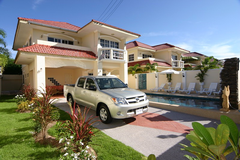 Pattaya Luxury Villas for Rent, Pattaya Beach Houses, Pattaya Holiday