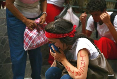Imágenes de la represión chavista en Venezuela por las protestas estudiantiles Reprimen+estudiantes34