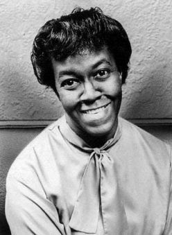  Famous African American Sexy Women and video Gwendolyn Brooks
