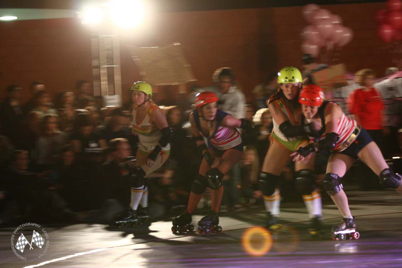 Long Beach Roller Derby Terminal Island Tootsies vs 4th Street Retro