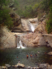 Cascada de humocaro alto