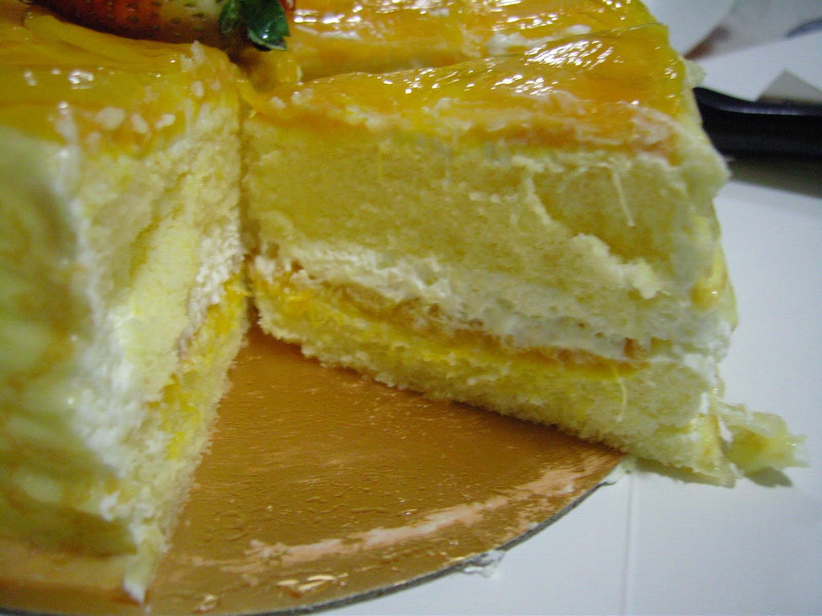 Mango Sponge Cake