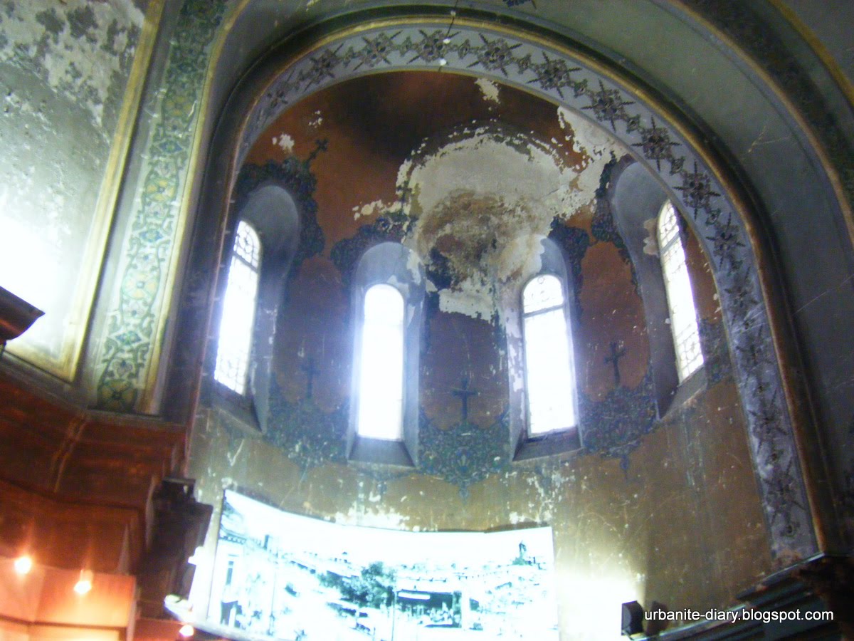 [Inside+Harbin+St.+Sophia+Cathedral+3.JPG]