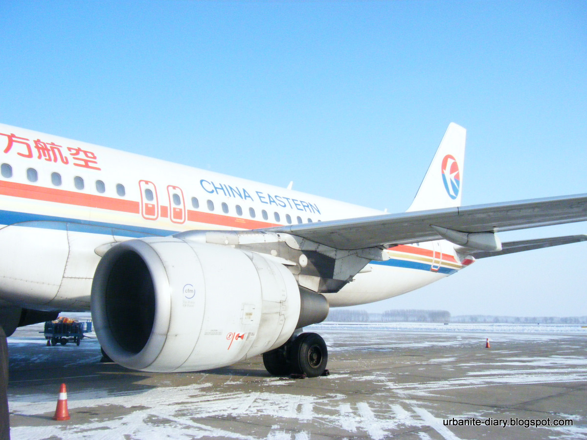 [China+Eastern+Airplane.JPG]
