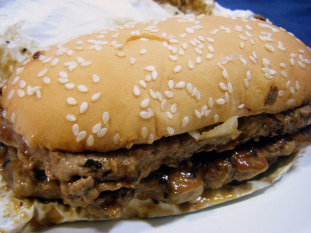[McDonald's+Double+Beef+Prosperity+Burger.JPG]