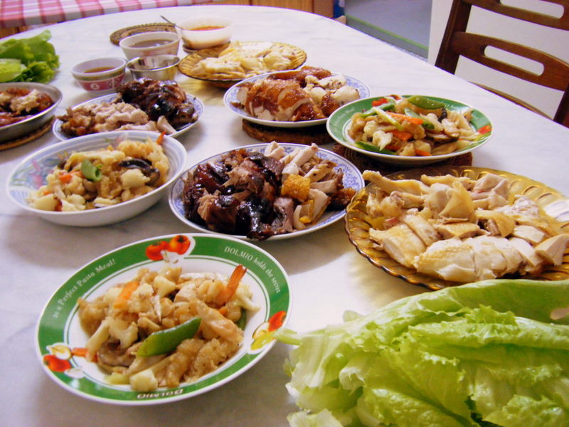 [Reunion+Dinner+Food+1.JPG]