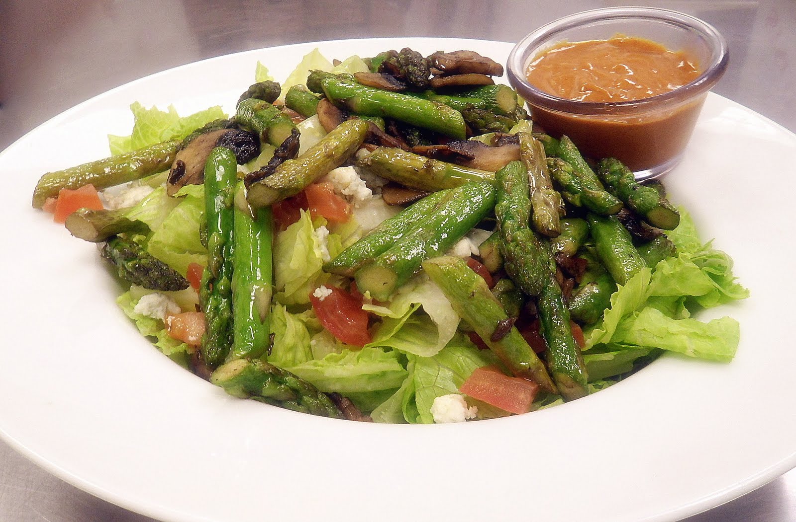 We Have Crisp Summer Salads!