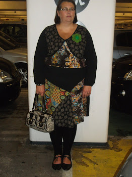 Tunic from Joe Brown, leggings from Simply Be, shoes from Evans and bag from Jane Norman.