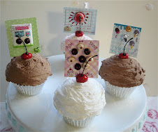 Jumbo Cupcake Place Card Holders