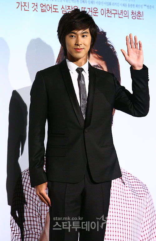 [image_readtop_2009_462872_1251871041190716.jpg]