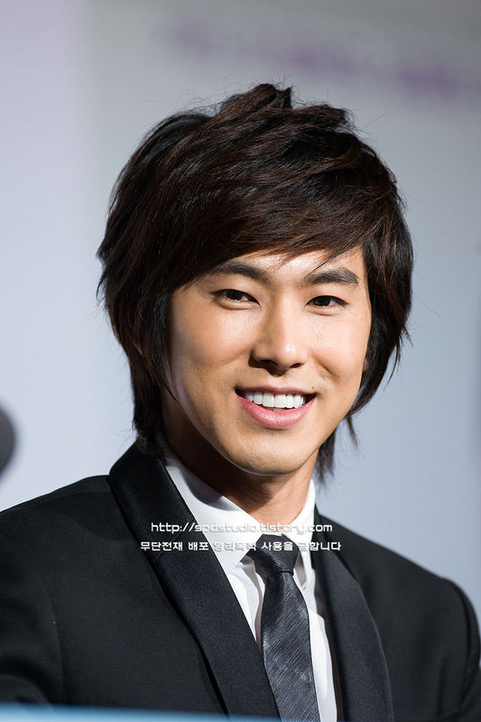 [4f7cce1e8fedefe3a78669e2.jpg]