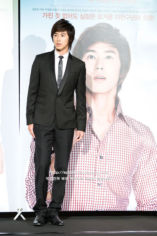 [4620581adc68c6328618bffd.jpg]