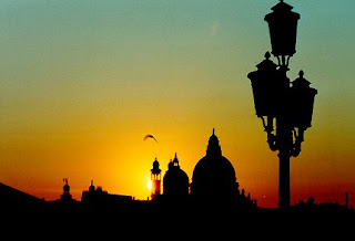 Viaje hacia La Serenissima Venezzia Amanecer+venecia