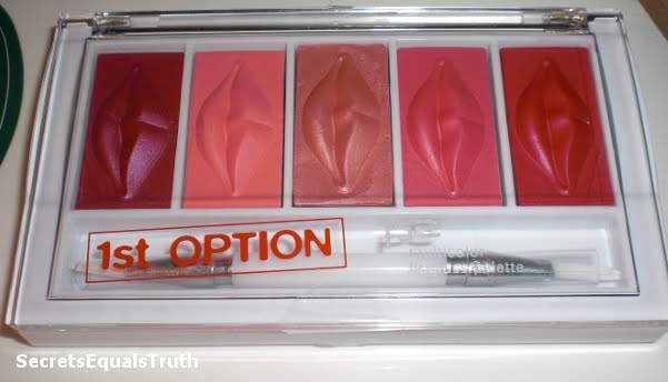 [p2_1st_option_lipgloss_palette.JPG]