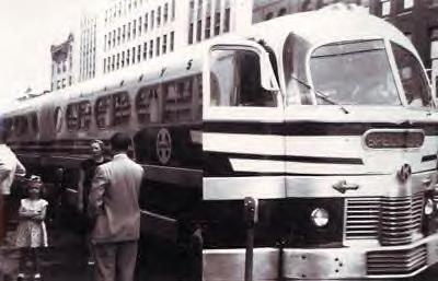 1946 Kaiser articulated bus