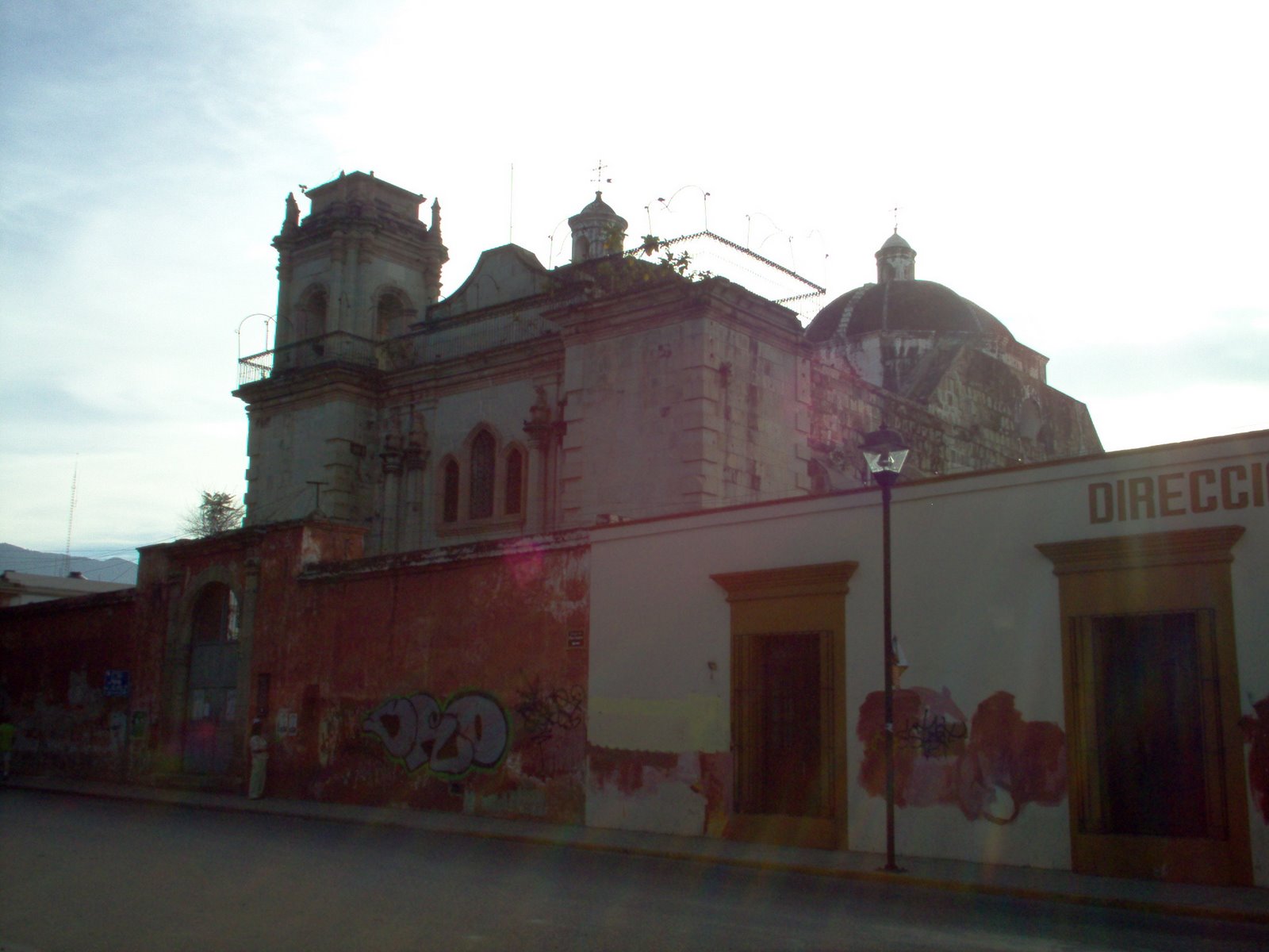 [iglesiasol.jpg]