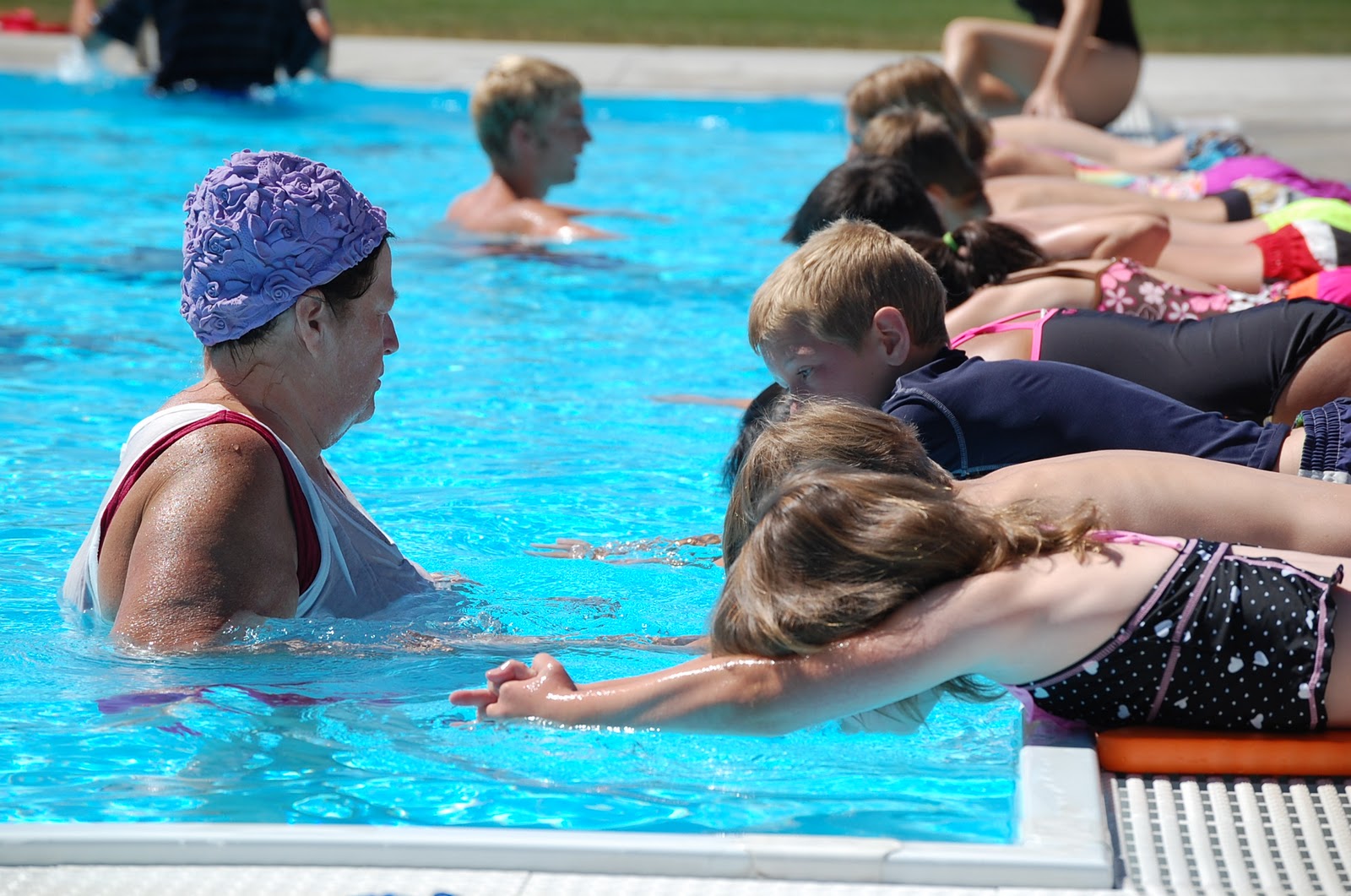 North Shore Aquatic Center SWIMMING LESSONS