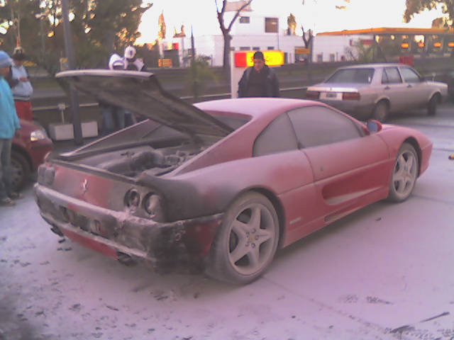 [Carscoop_F355_F_6.jpg]