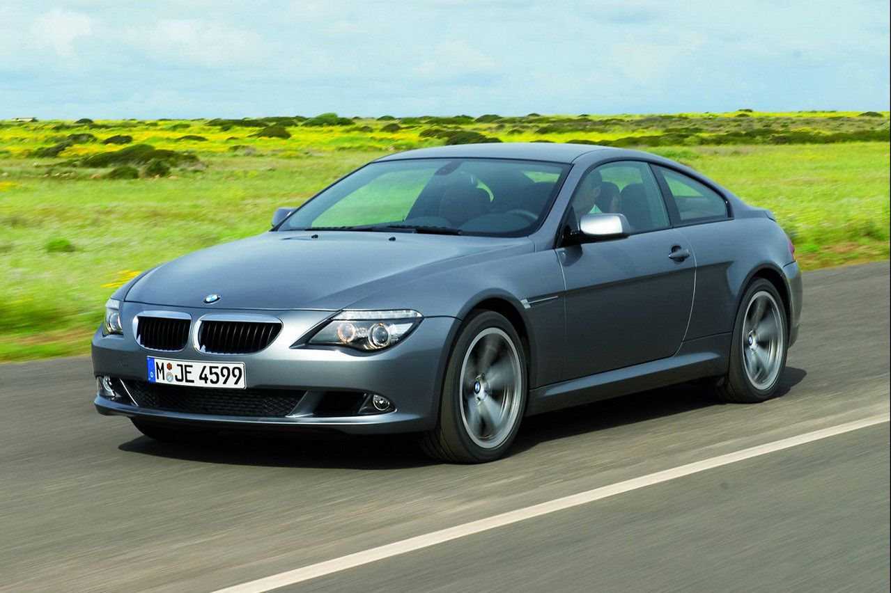 [Carscoop_08BMW6_018.JPG]