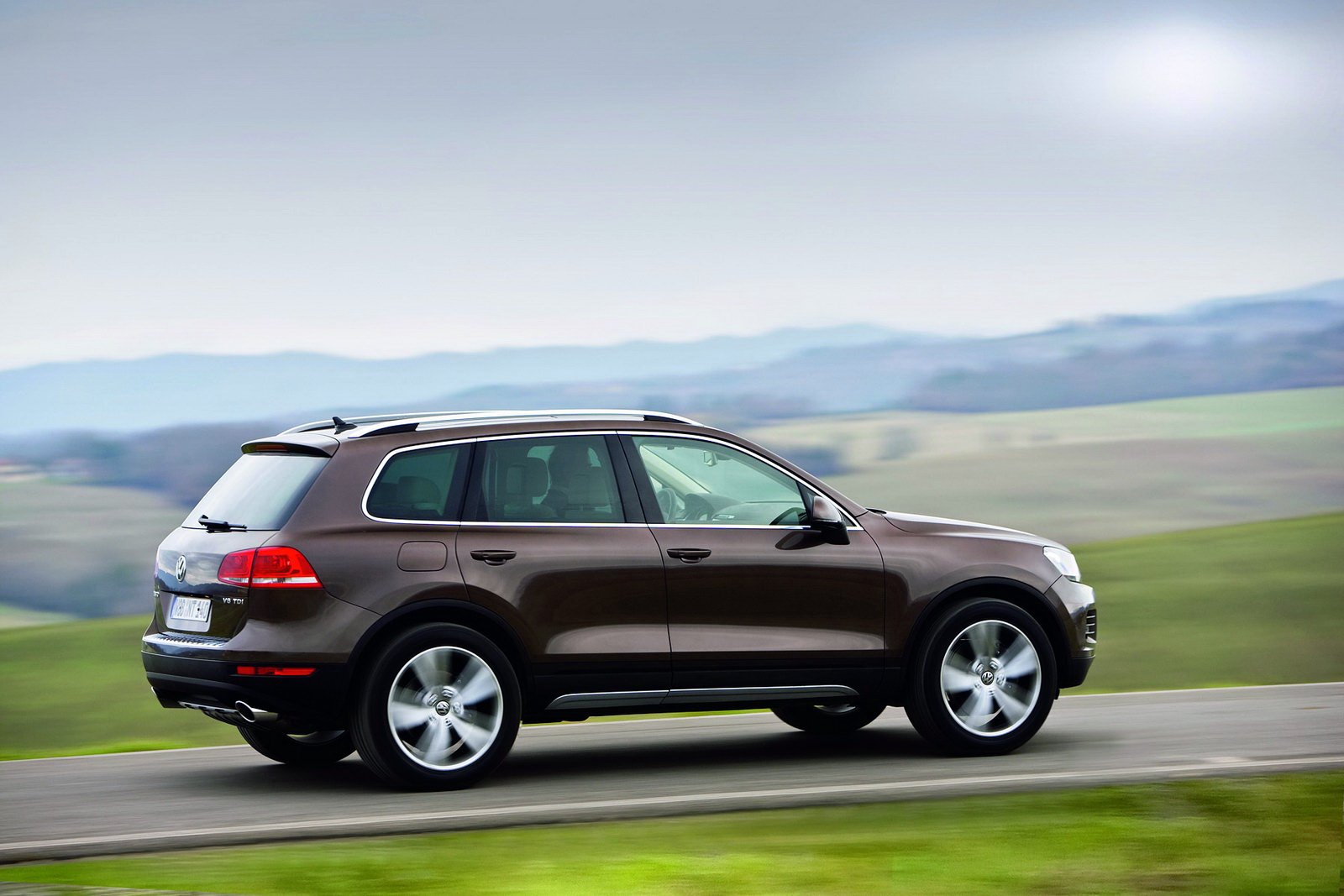 [2011-Volkswahen-Touareg-261.jpg]