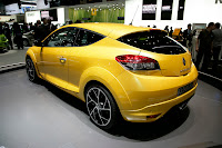 RenaultSport-Megane-250-253.jpg