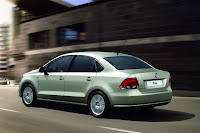 2011-Volkswagen-Polo-2.jpg