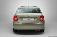 2011-VW-Polo-Sedan-11.JPG