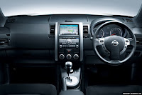 2011-Nissan-X-Trail-47.jpg