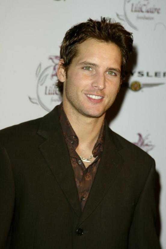 Now Peter Facinelli is coming to Clarksville to meet his fans
