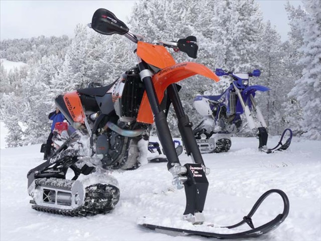 Dirt Bike снег