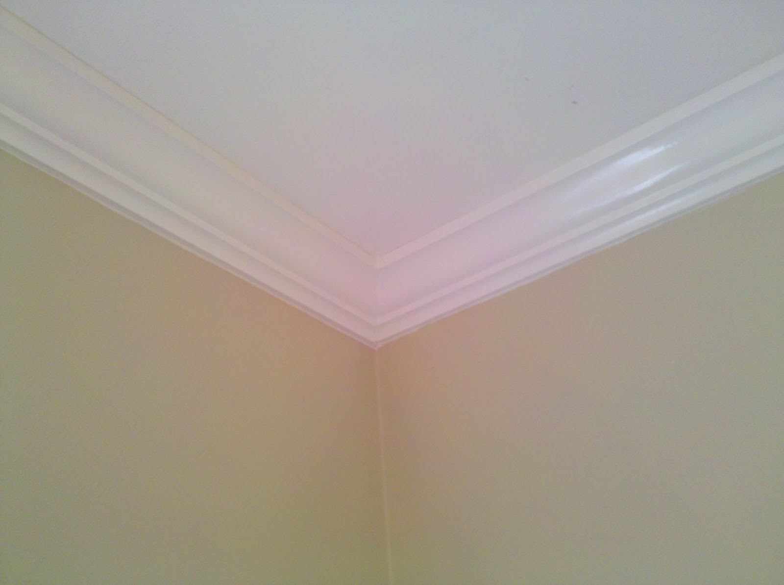 Halfway A Jig for Mitering Crown Molding