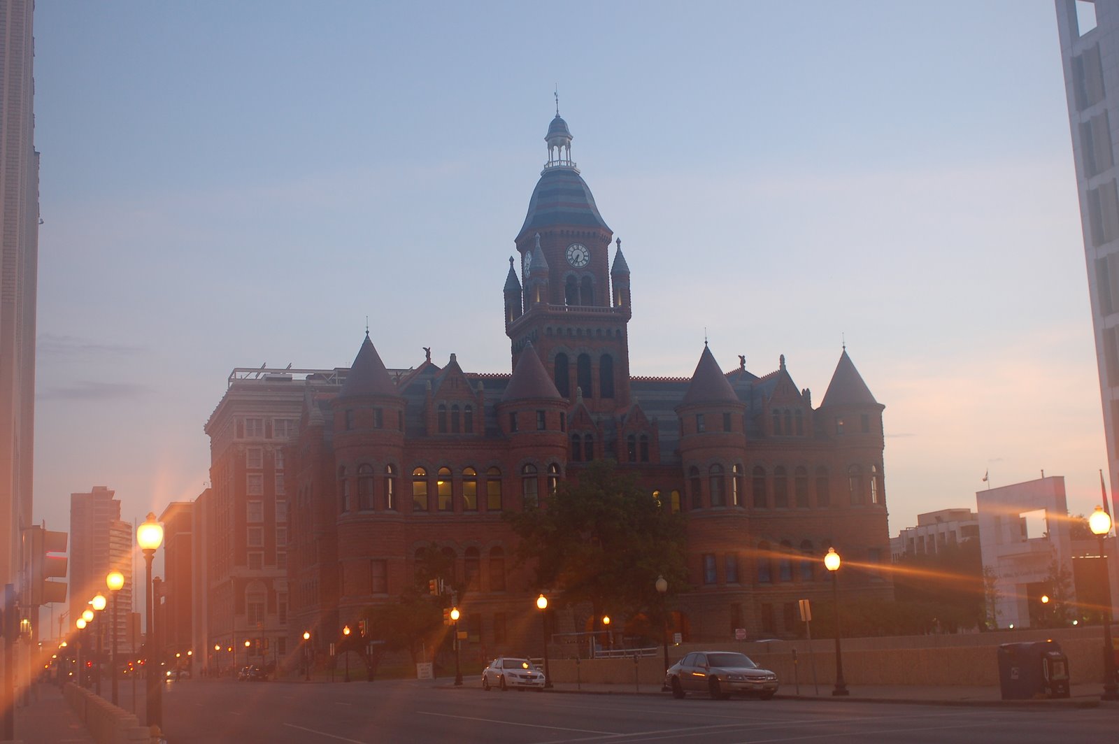 [Foggy+Old+Red+Courthouse.JPG]