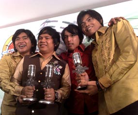 Profil Wali Band