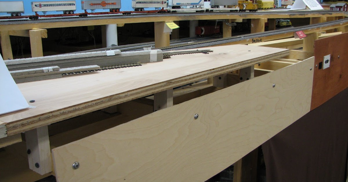 Mike McNamara's Northeast Kingdom Model Railroad Layout Fascia