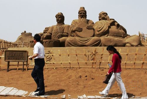 [china_sand_sculptures_003.jpg]