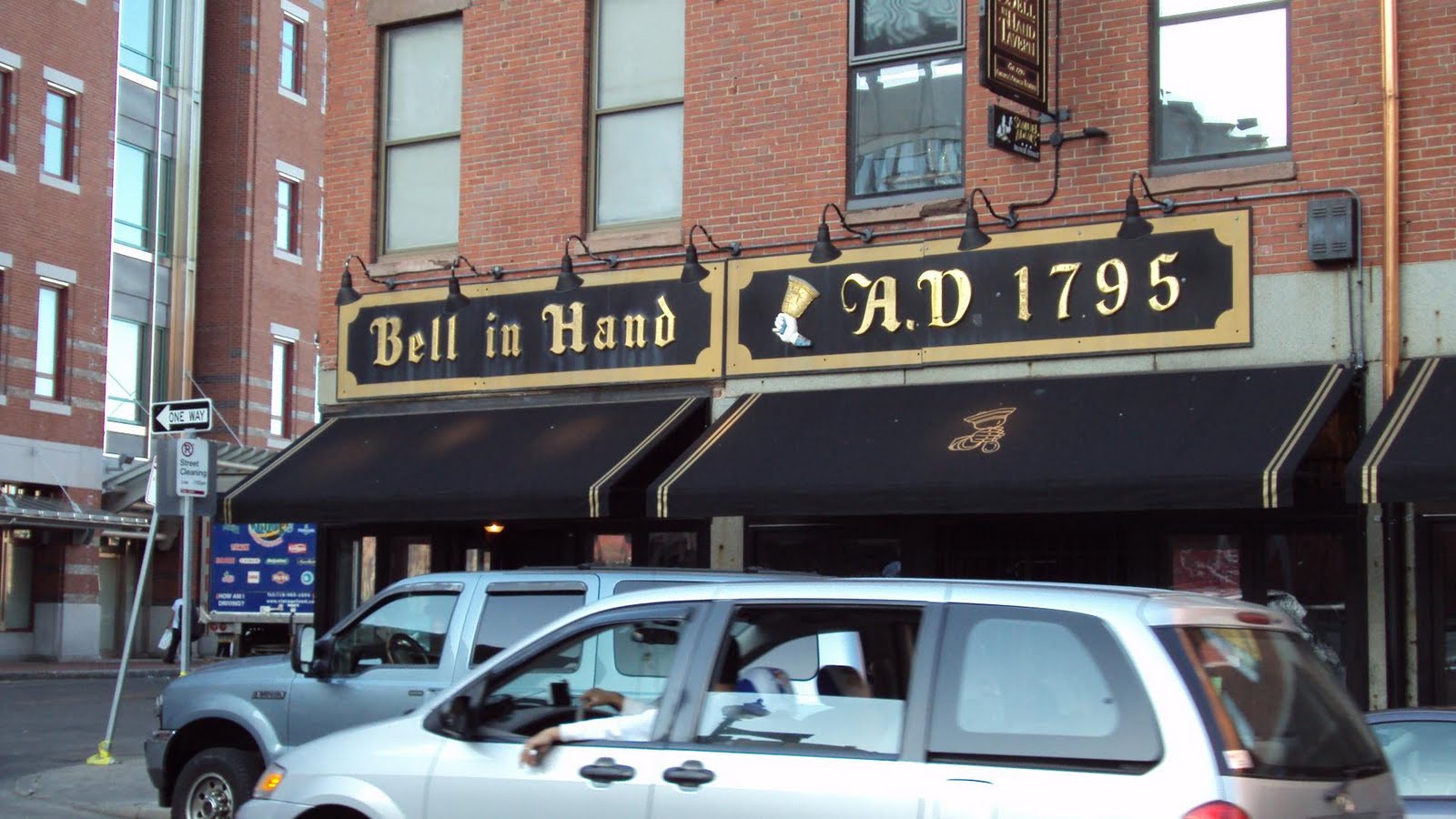 Cookin' Avi Bell in Hand Tavern Boston, MA