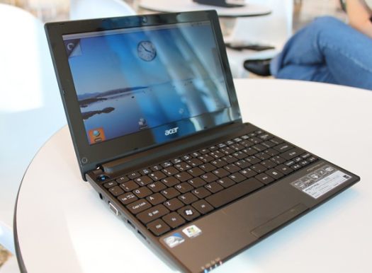 Acer Aspire One D255 ~ JuzMob