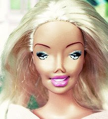 Images drôles. Barbie+botox