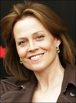 [Sigourney_Weaver_9185a.jpg]