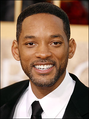 [Will+Smith+virágokat+szed+Algernonnak.jpg]