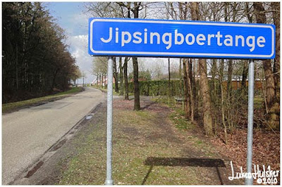 Plaatsnamenspel - Pagina 3 I-Jipsingboertange+bord+n