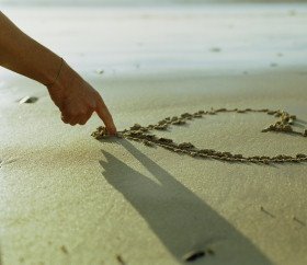 [Amor2.bmp]