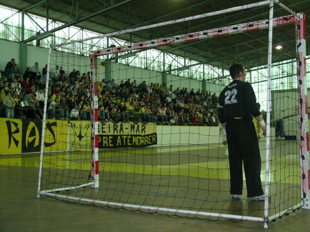 [futsal.jpg]