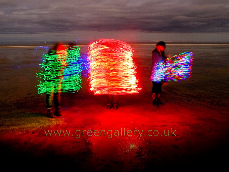 [light+graffiti.jpg]