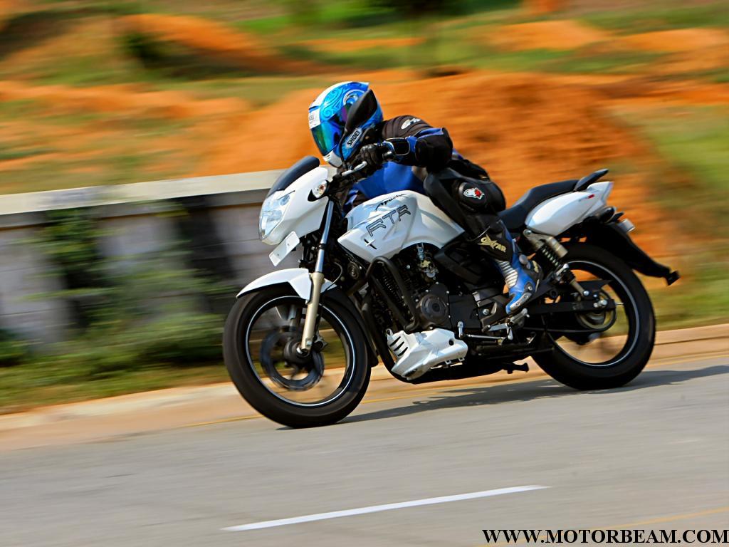 http://1.bp.blogspot.com/_GL5aiFBIrYM/TB2BAHfVS9I/AAAAAAAAAPY/C7xcJT83sLQ/s1600/tvs_apache_rtr_180_test_drive.jpg