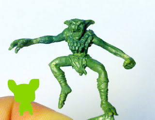 GreenDog Miniatures Hobgoblin1front+copia