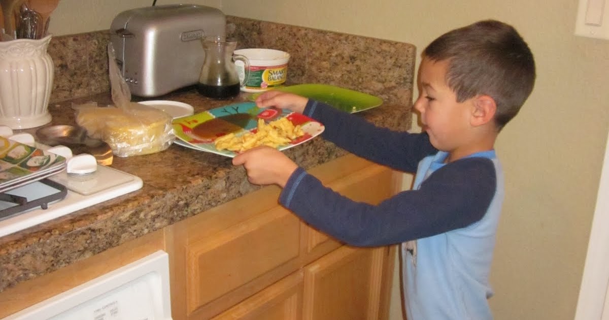 THE VANDY KIDDOS Breakfast Helper