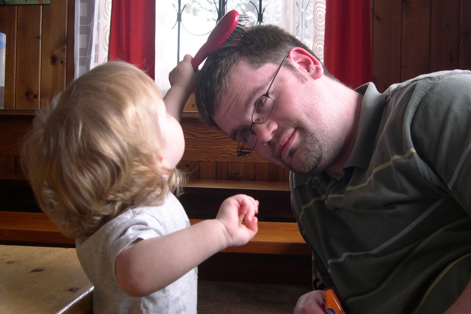 [Daddy+is+pretty.jpg]