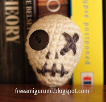 free amigurumi skull crochet pattern